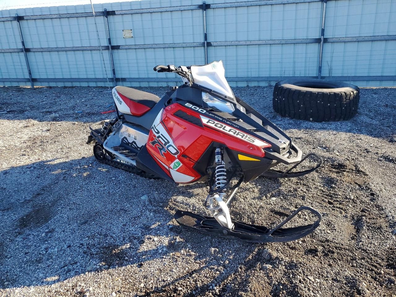 2013 POL A 800 Rush PRO-R