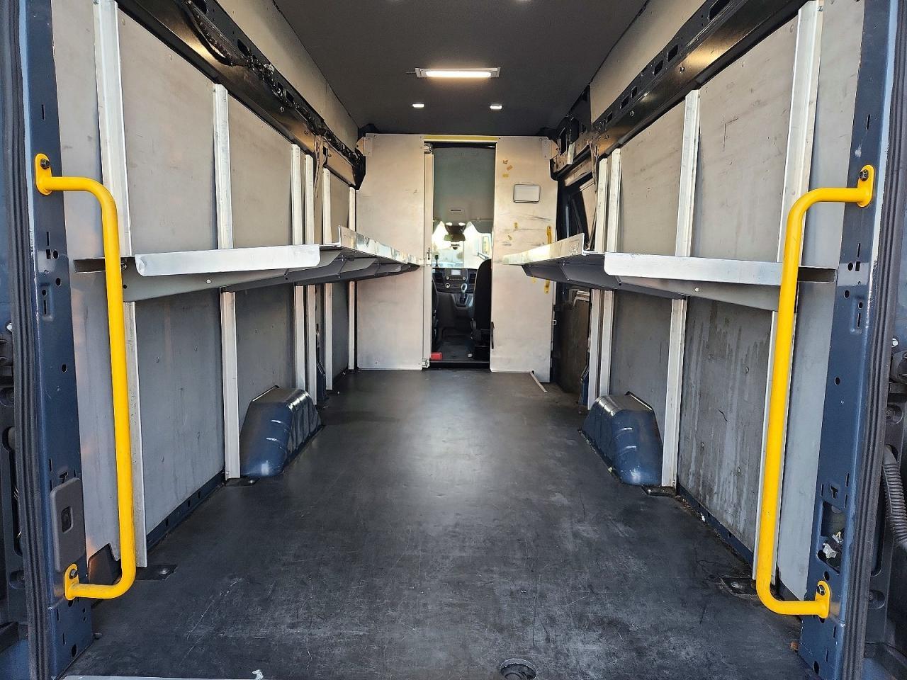 2021 Ford Transit T-250