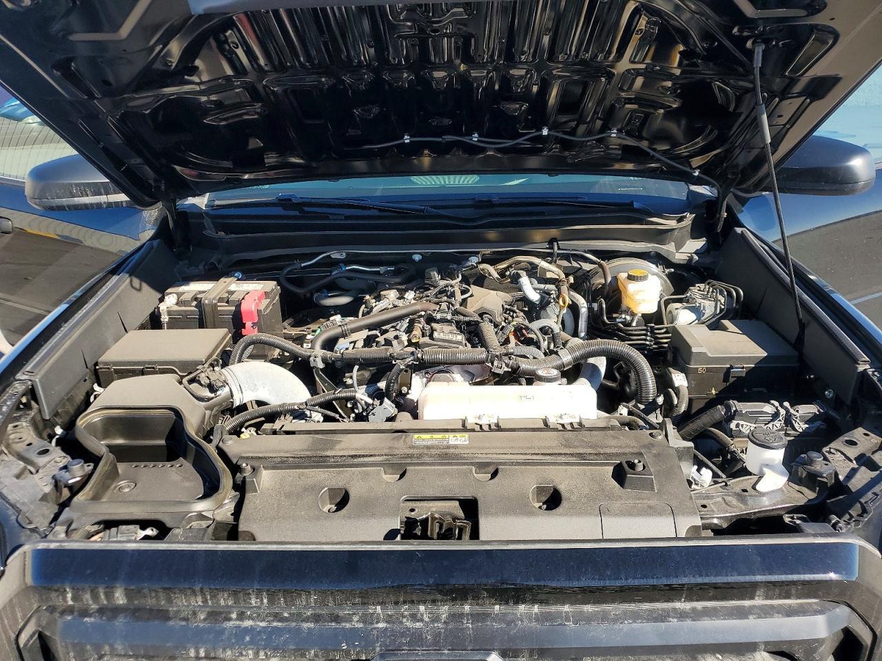 2025 Toyota Tacoma SR
