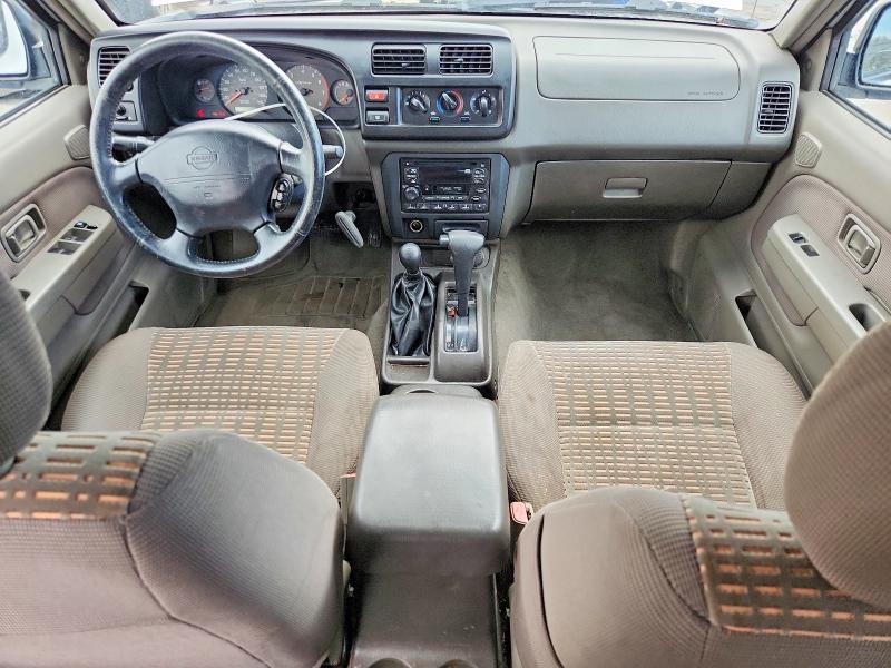 2000 Nissan Xterra xe