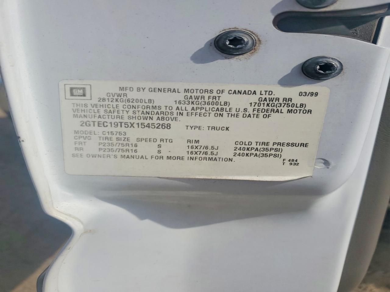 1999 GMC New Sierra C1500