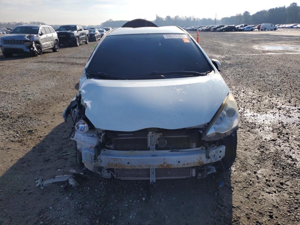 2014 Toyota Prius c two