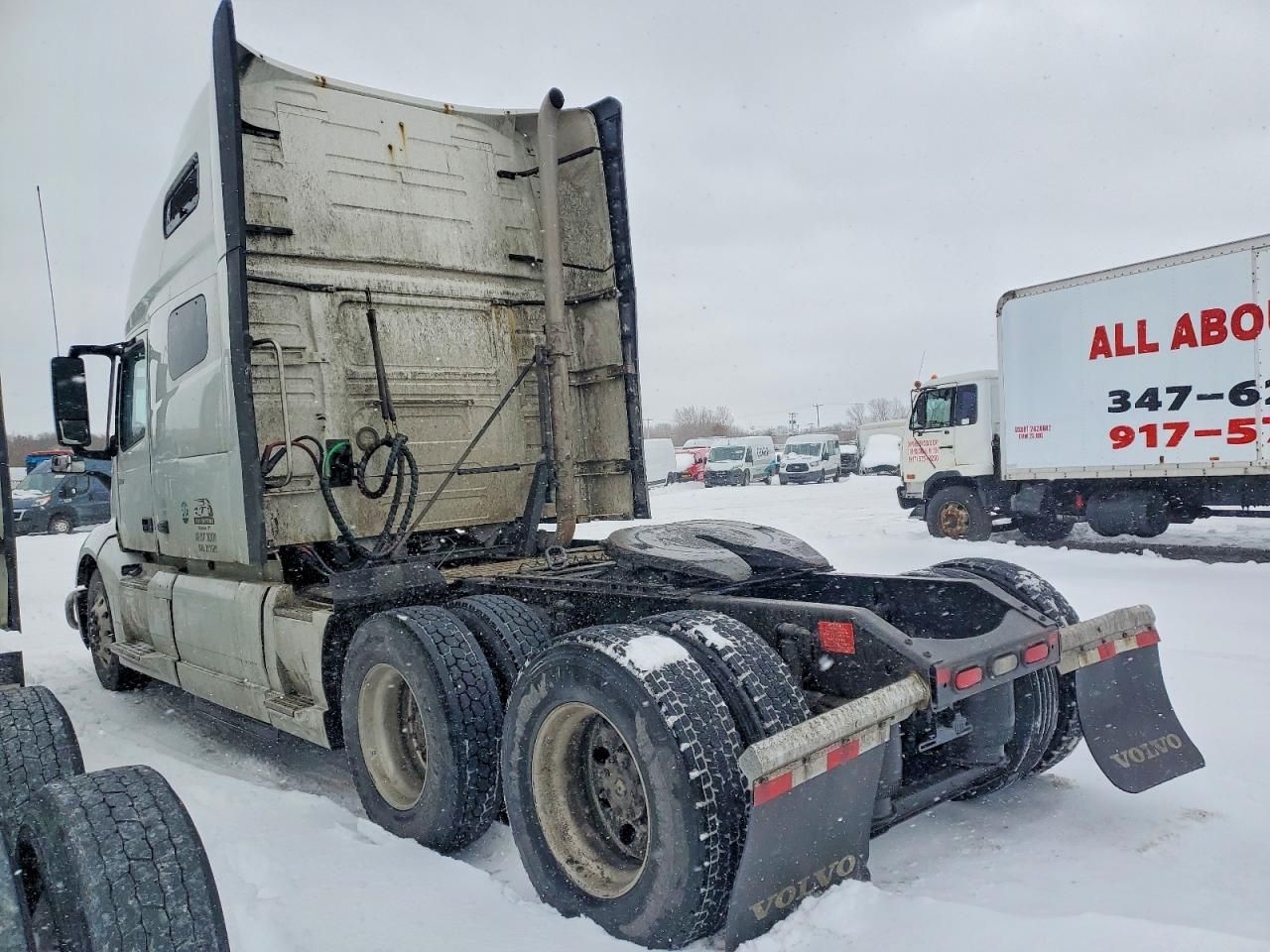 2019 Volvo VN VNL-Semi Truck