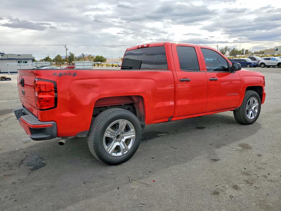 2017 Chevrolet Silverado C1500 Custom