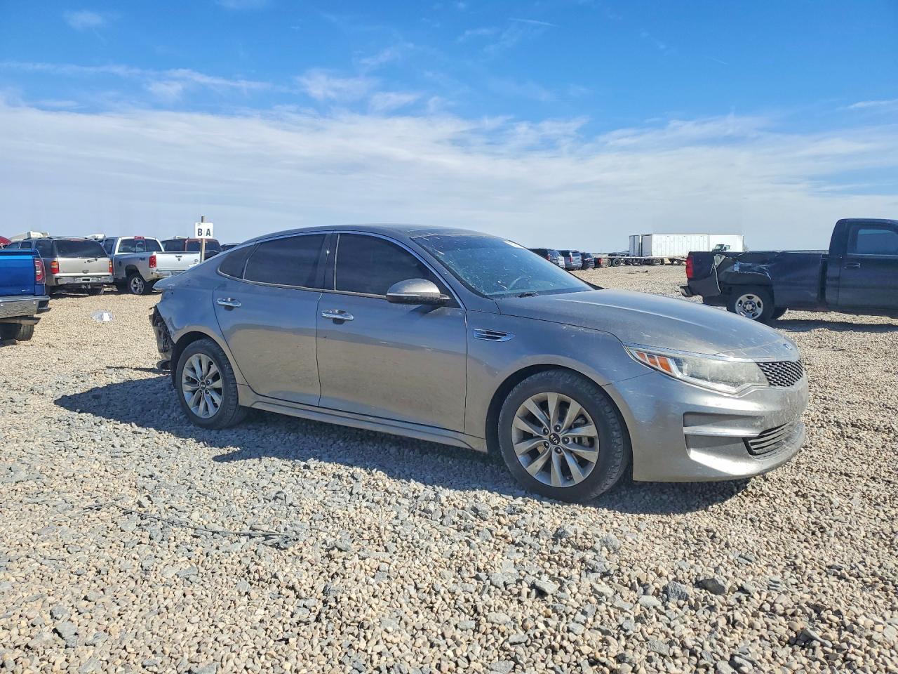 2018 KIA Optima ex