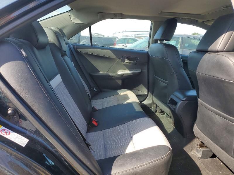 2014 Toyota Camry se