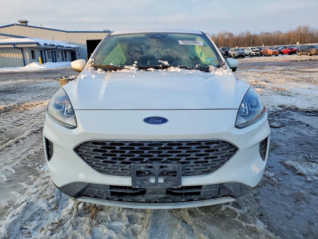 2020 Ford Escape se