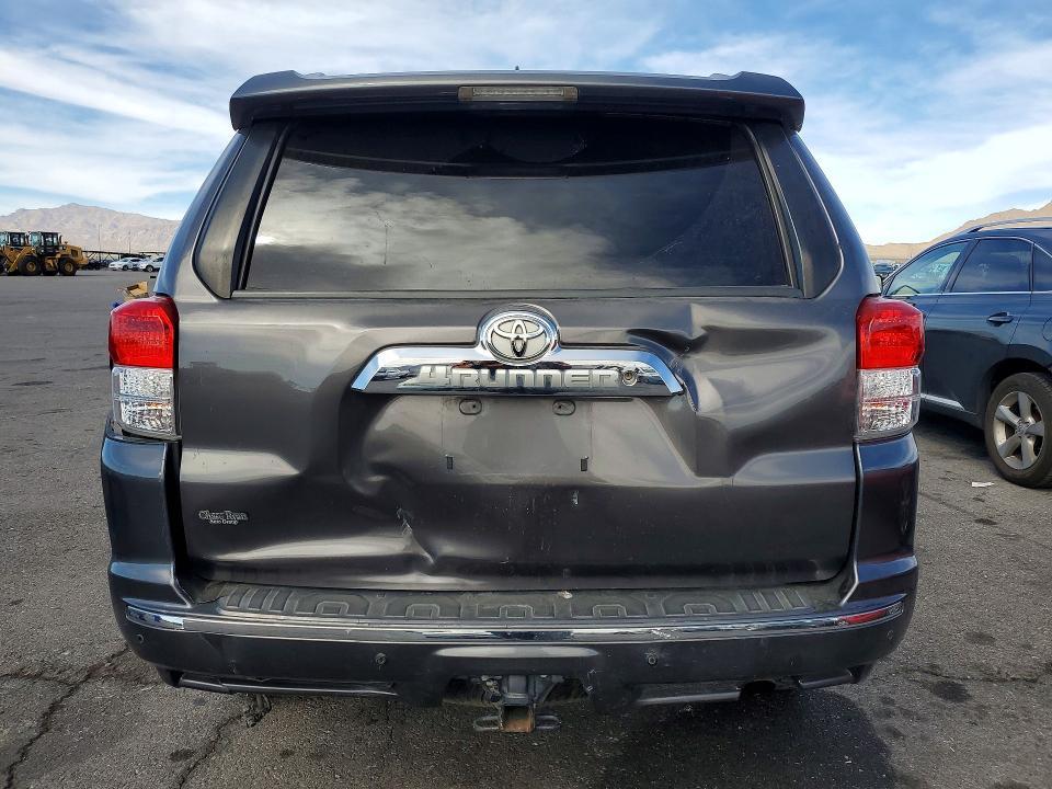 2013 Toyota 4runner SR5