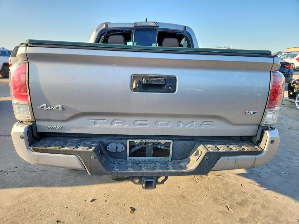 2018 Toyota Tacoma Double cab