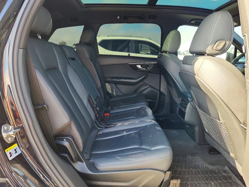 2021 Audi Q7 Prestige