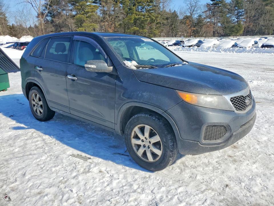 2013 KIA Sorento lx