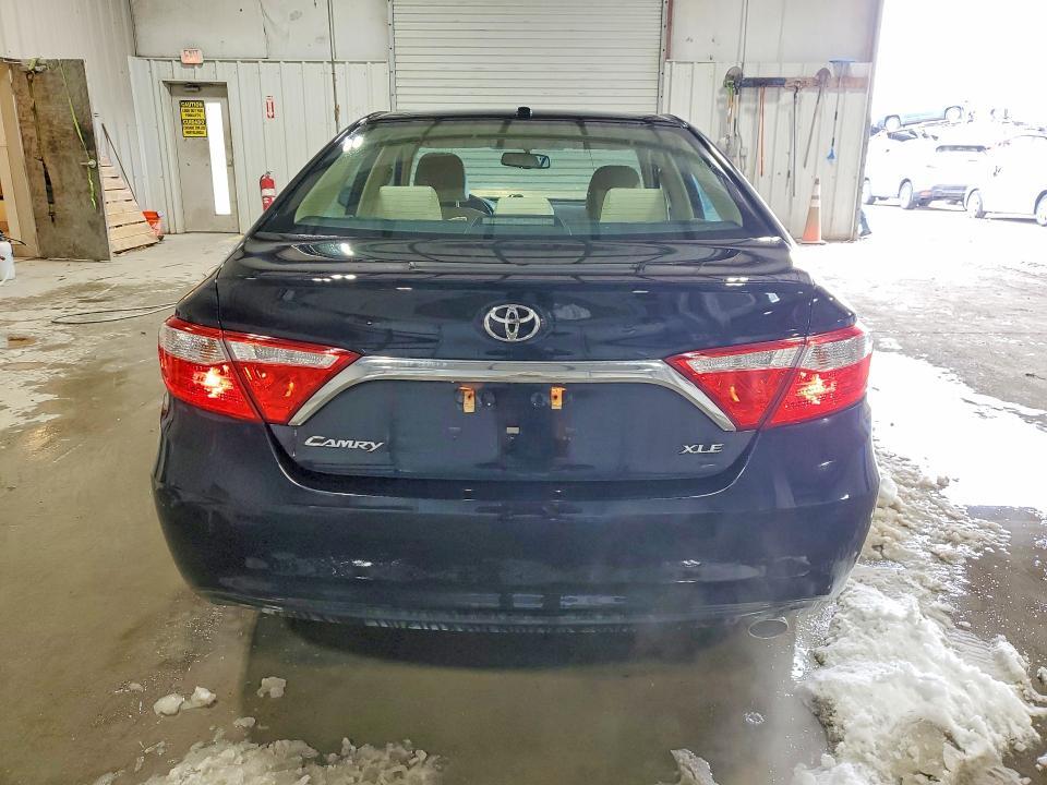 2017 Toyota Camry le