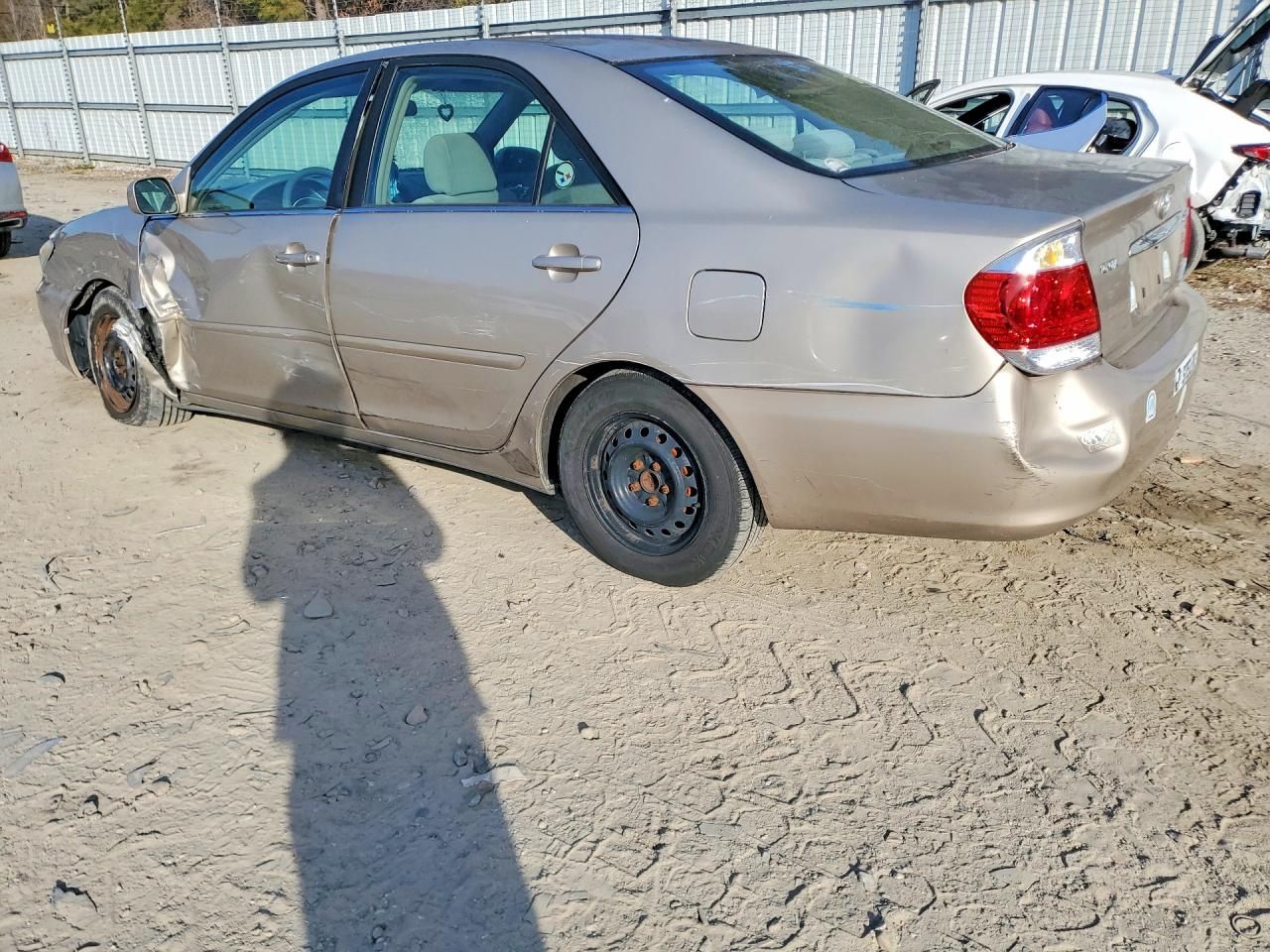 2005 Toyota Camry le