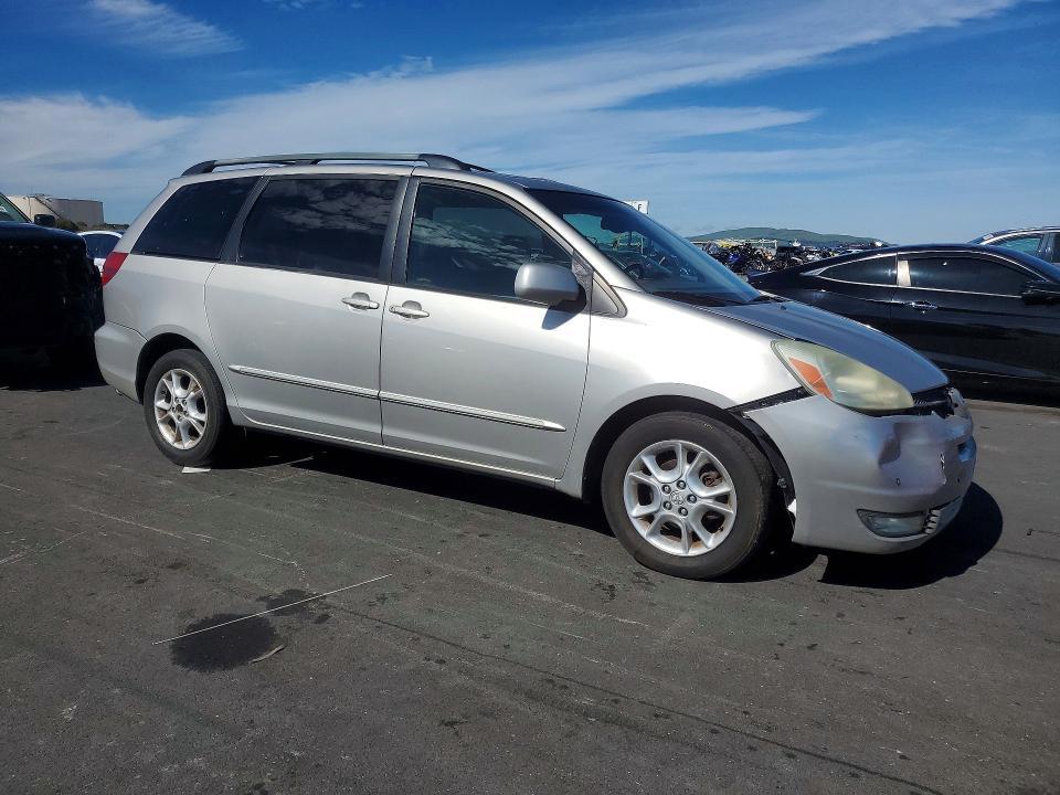 2005 Toyota Sienna xle Limited 7 Passenger