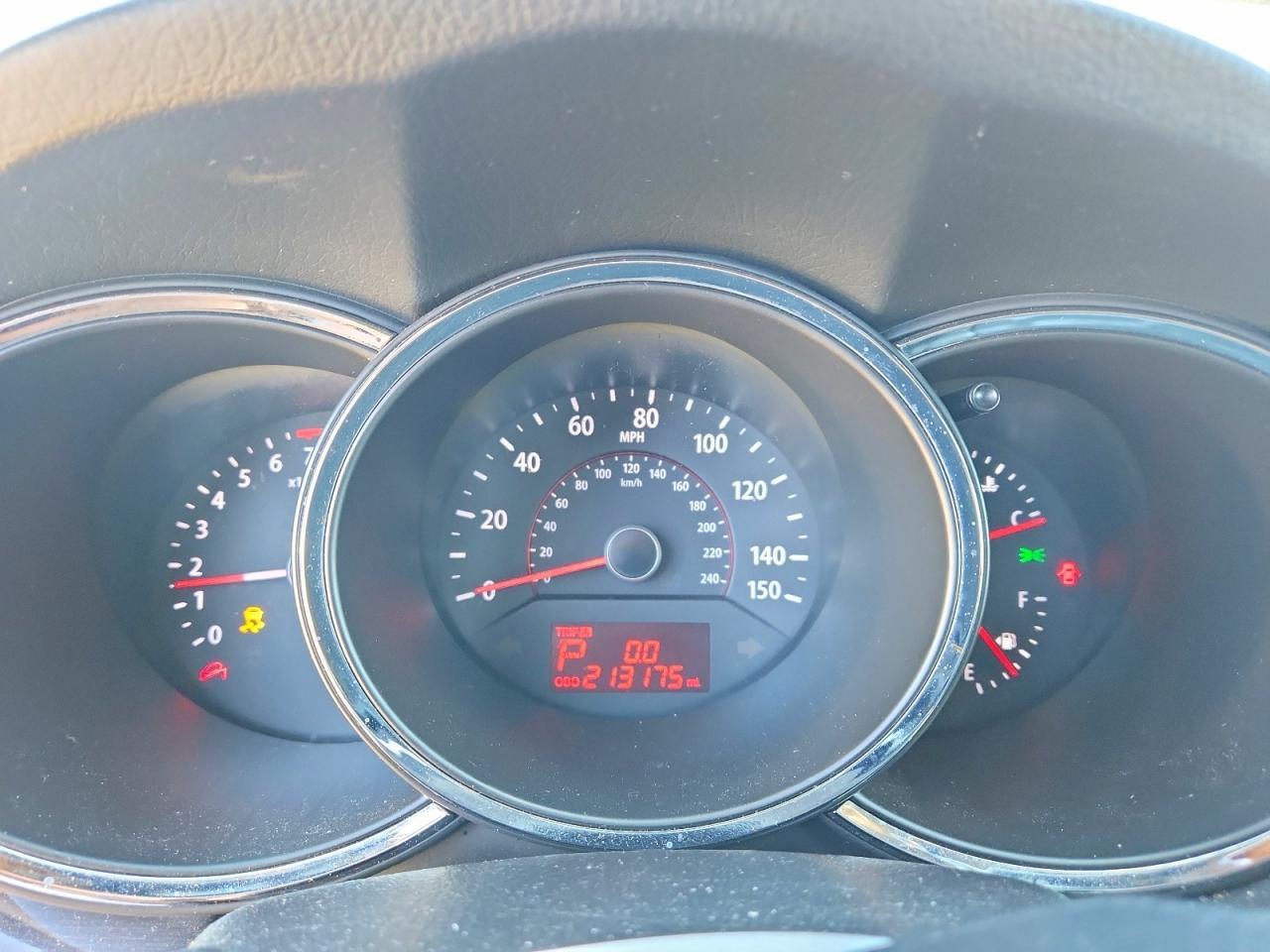 2013 KIA Sorento lx