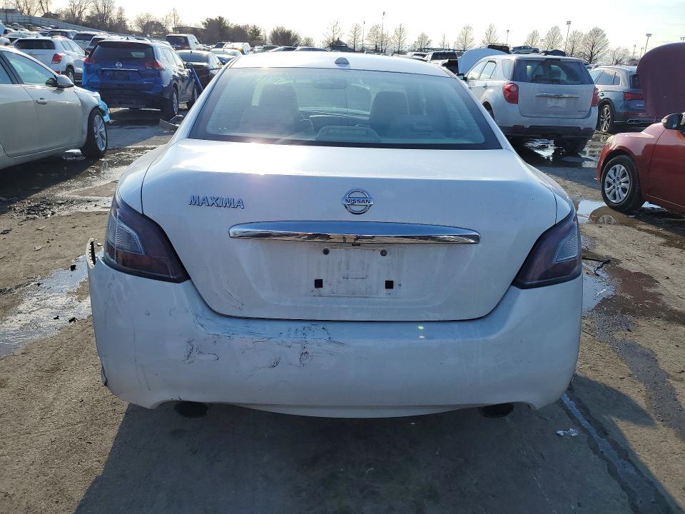 2012 Nissan Maxima s