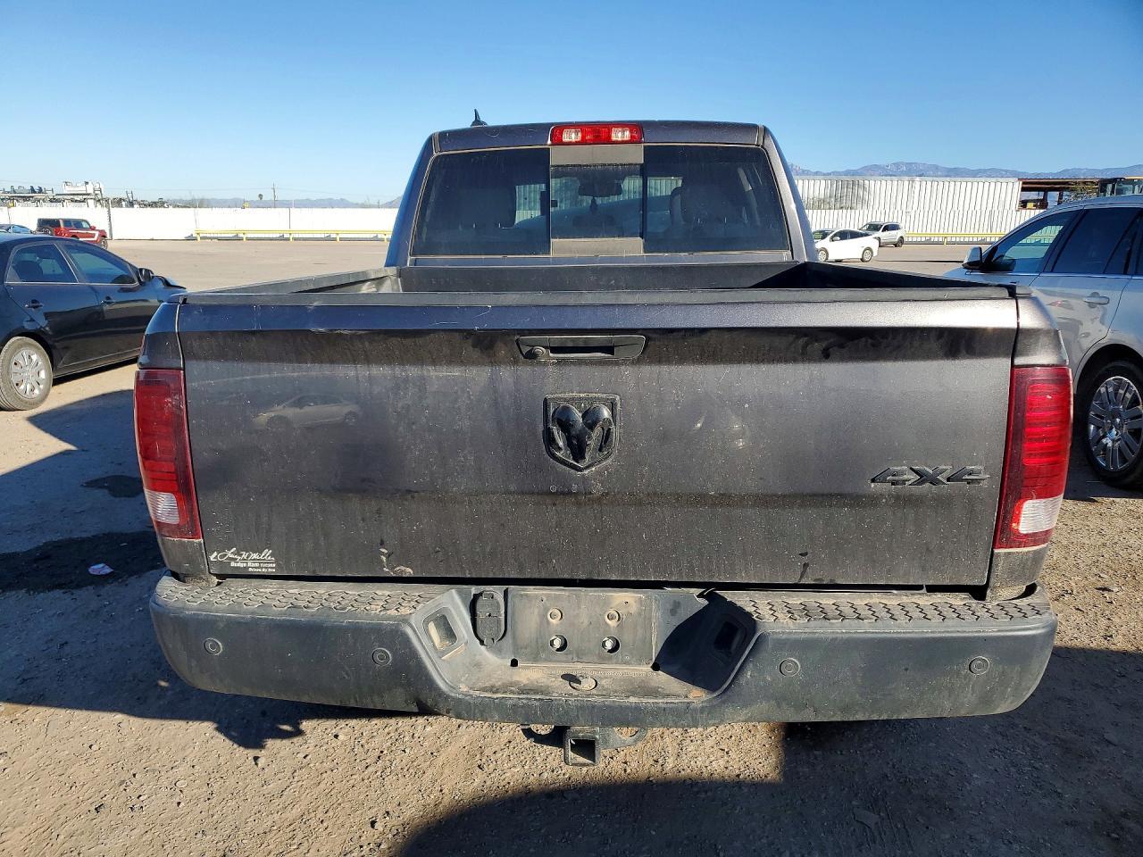 2019 Dodge RAM 1500 Classic SLT