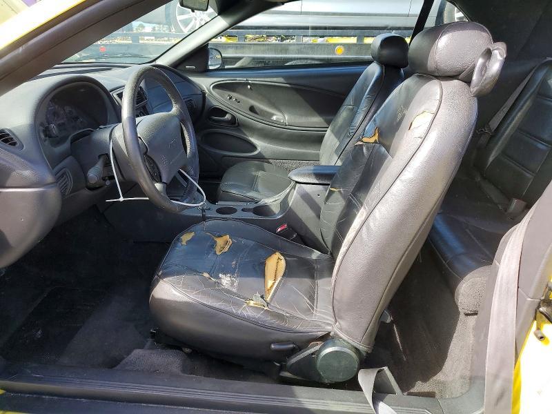 2001 Ford Mustang