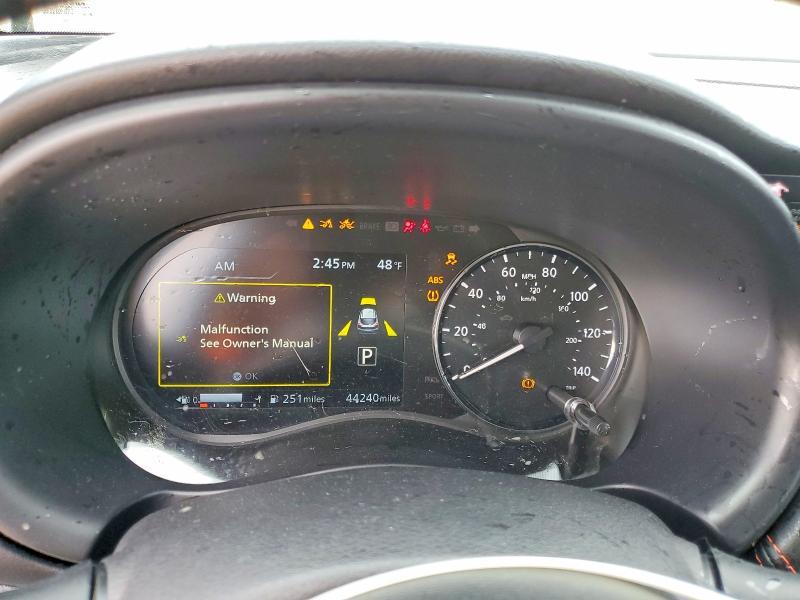 2024 Nissan Kicks sr