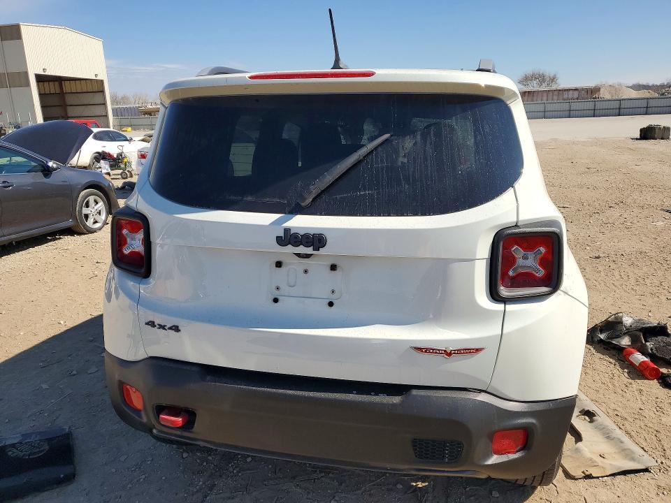 2015 Jeep Renegade Trailhawk