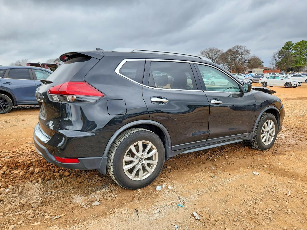 2017 Nissan Rogue s