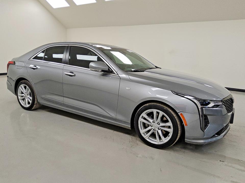 2025 Cadillac CT4 Luxury +