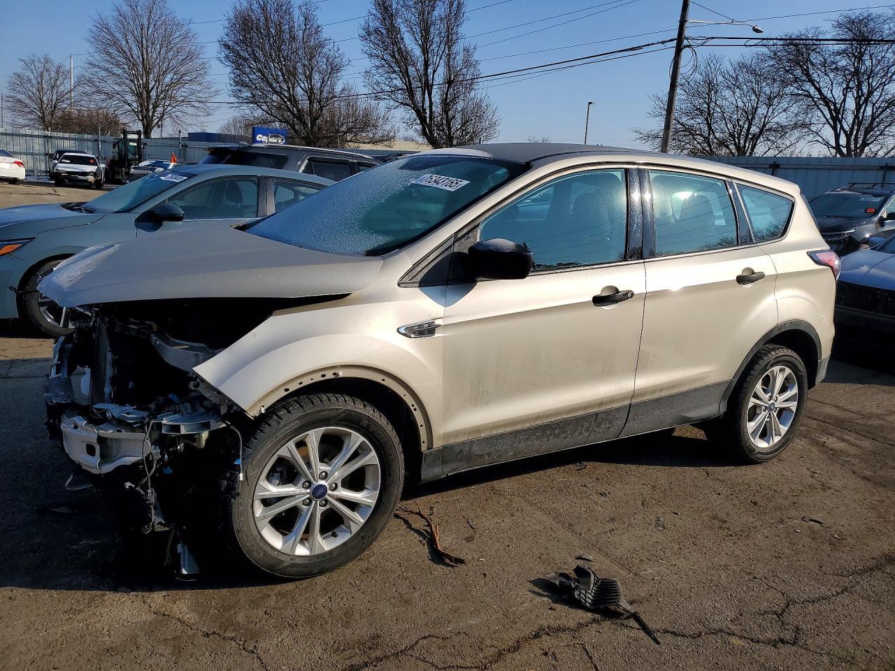 2018 Ford Escape s