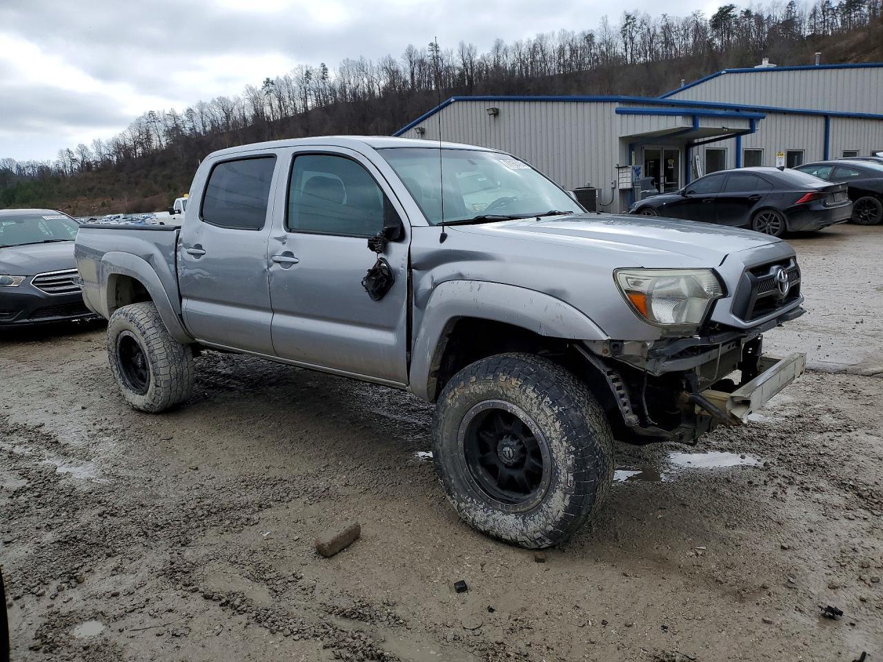 2015 Toyota Tacoma V6