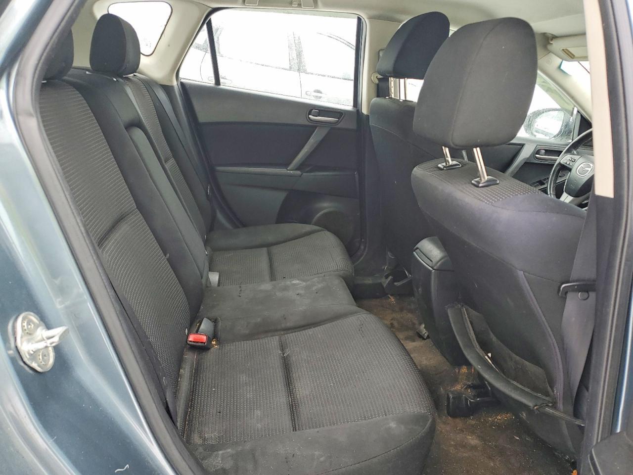 2013 Mazda 3 I