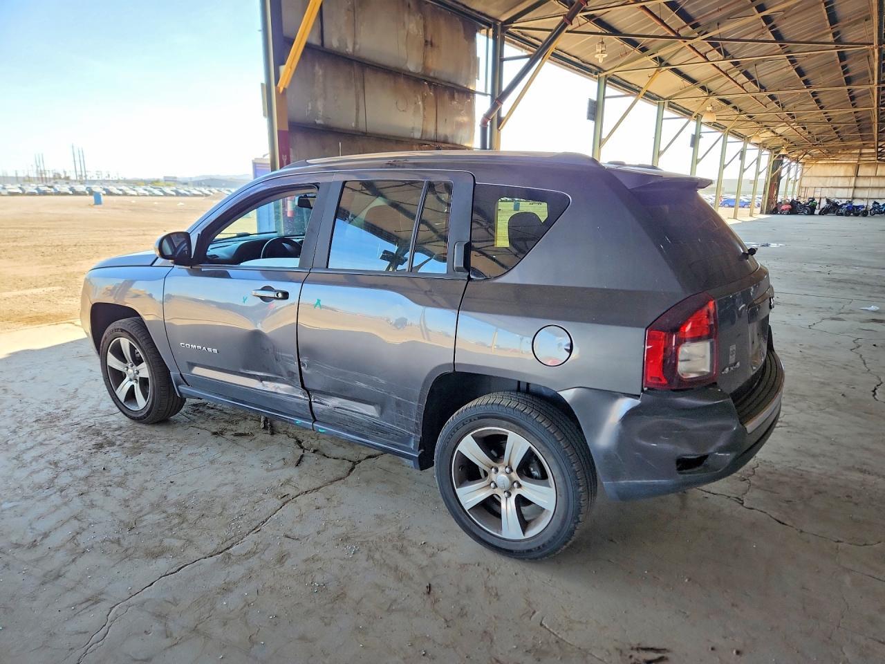 2016 Jeep Compass Latitude