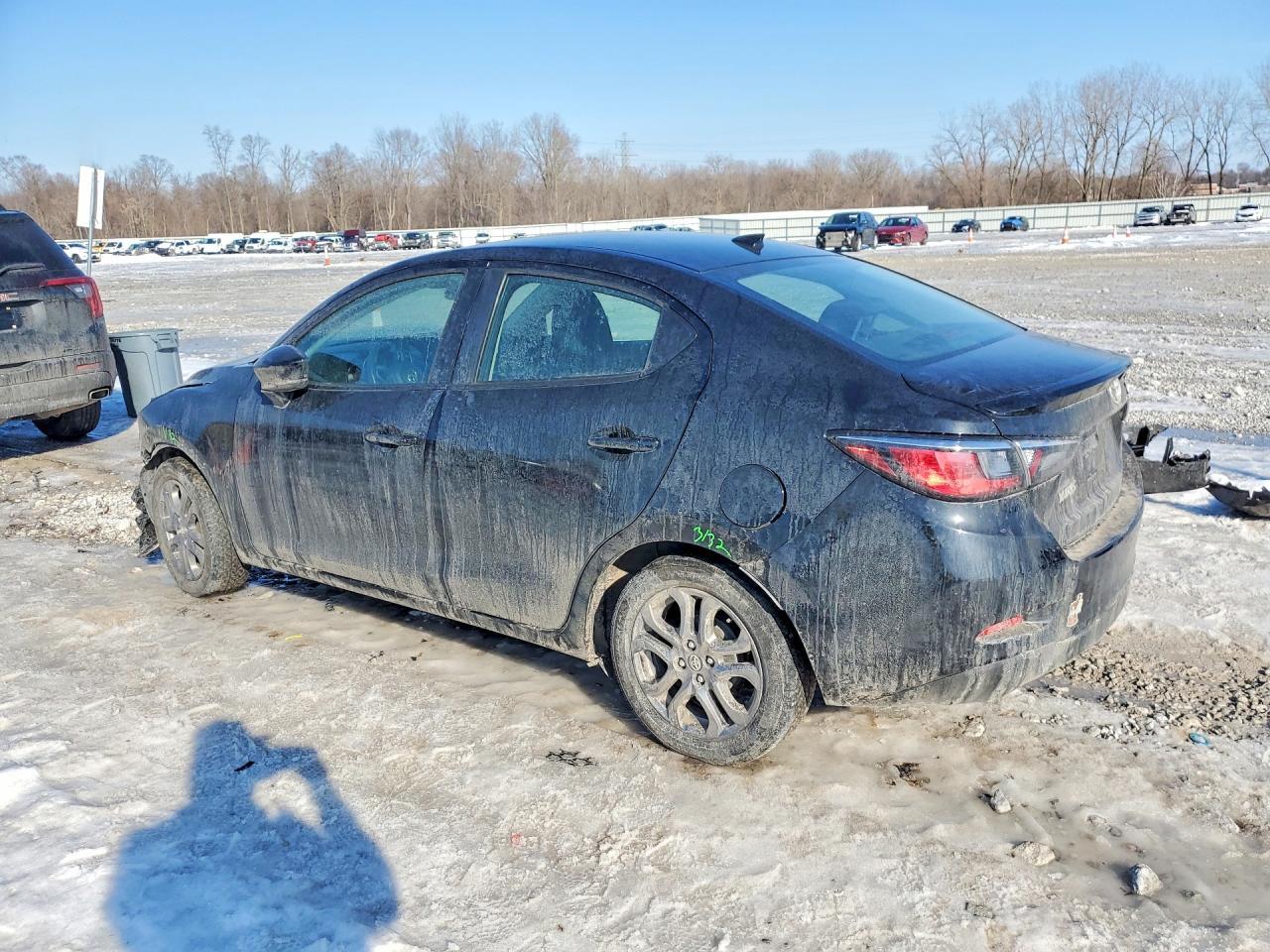 2020 Toyota Yaris l