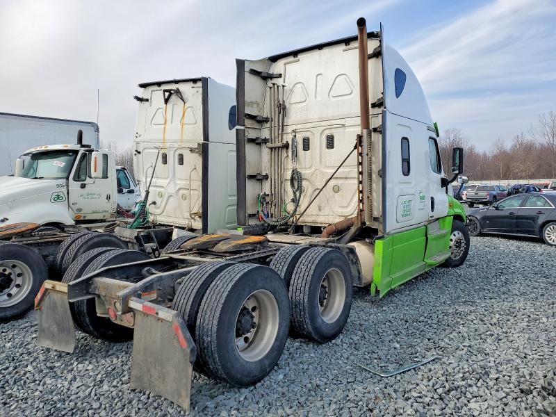 2016 Freigliner 2016 Freightliner Cascadia 1-semi Truck