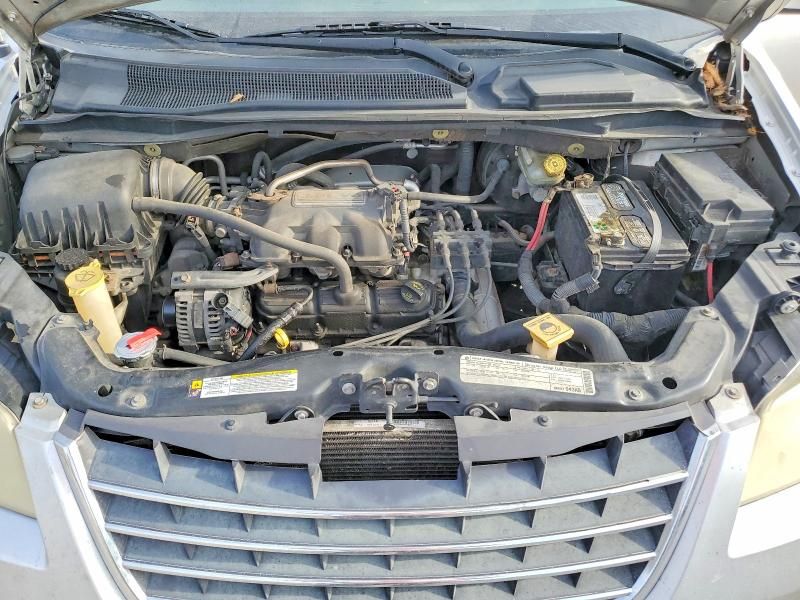 2010 Chrysler Town & Country Touring