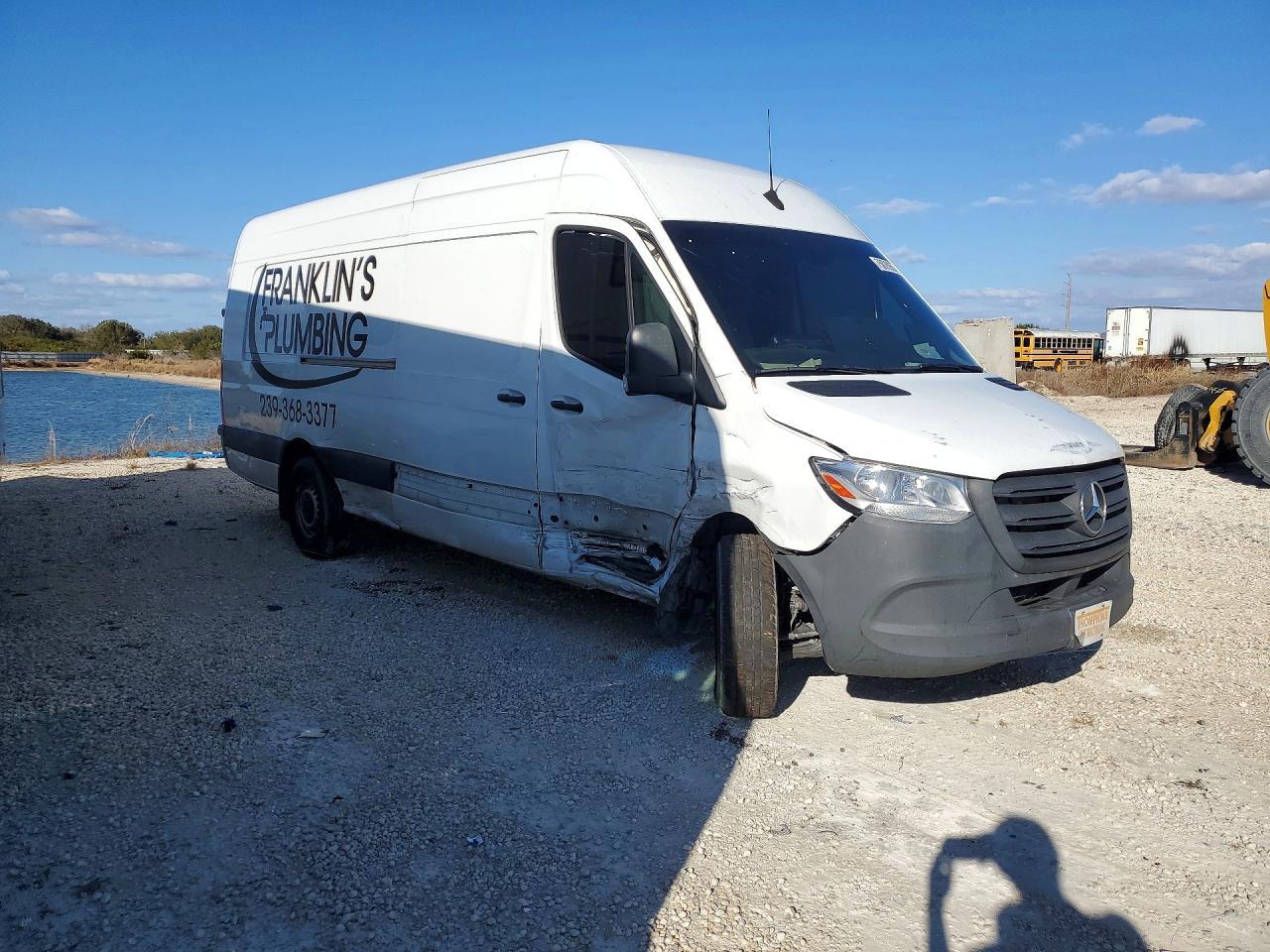2023 Mercedes-Benz Sprinter 2500 Delivery Van