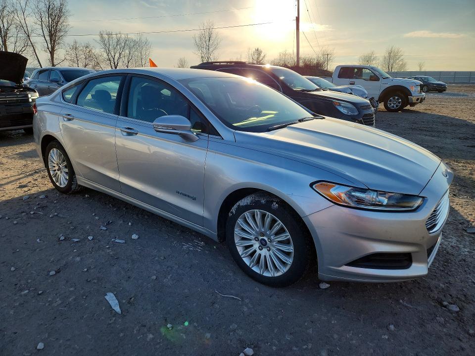2014 Ford Fusion se Hybrid