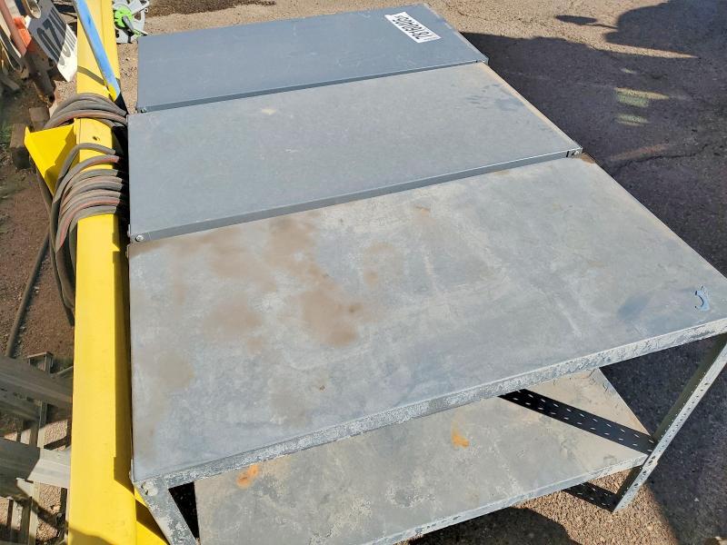 2000 Other Automobile Work Benches
