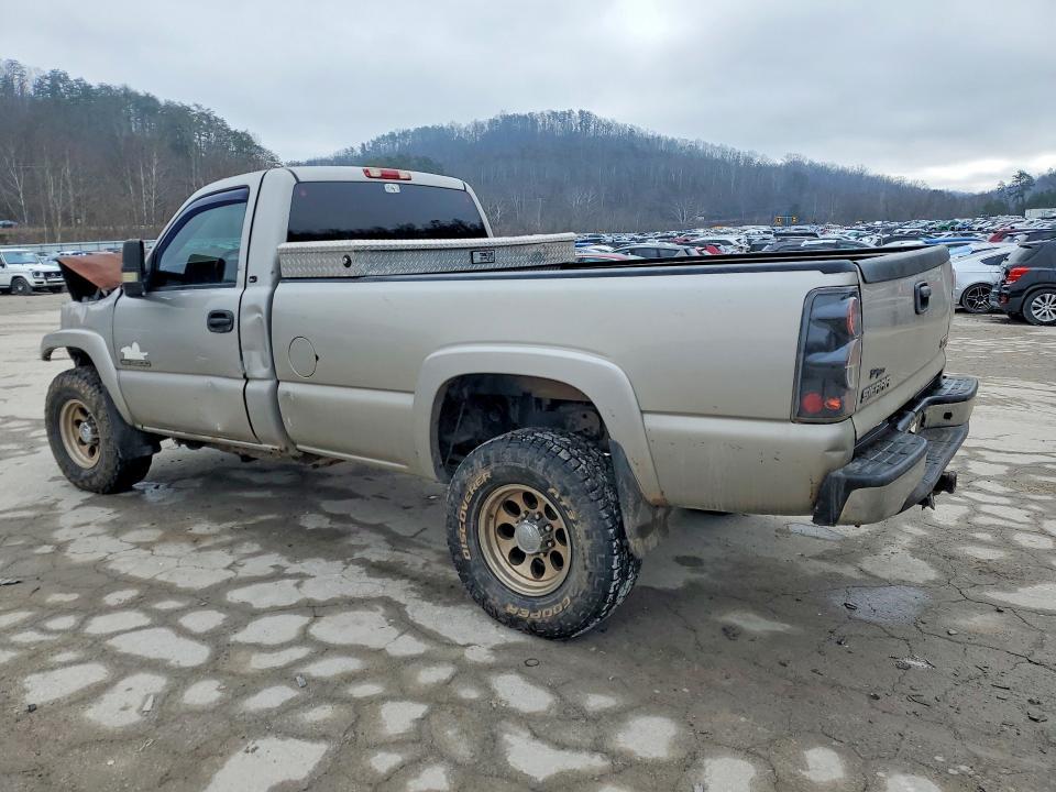 2005 GMC New Sierra K3500