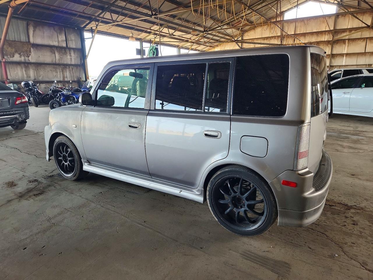 2005 Scion Scion