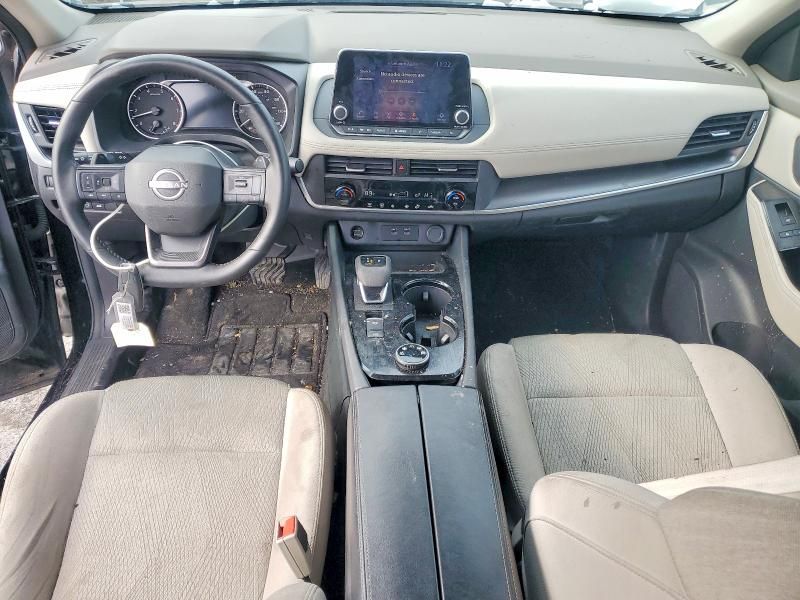 2025 Nissan Rogue sv