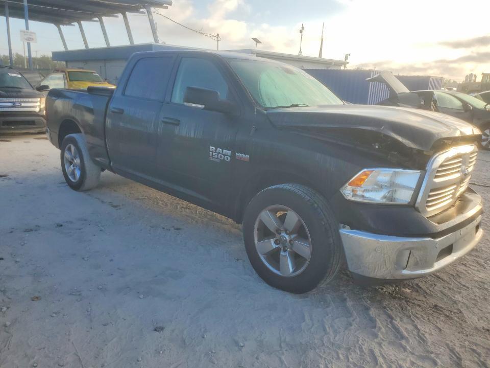 2019 Dodge RAM 1500 Classic SLT