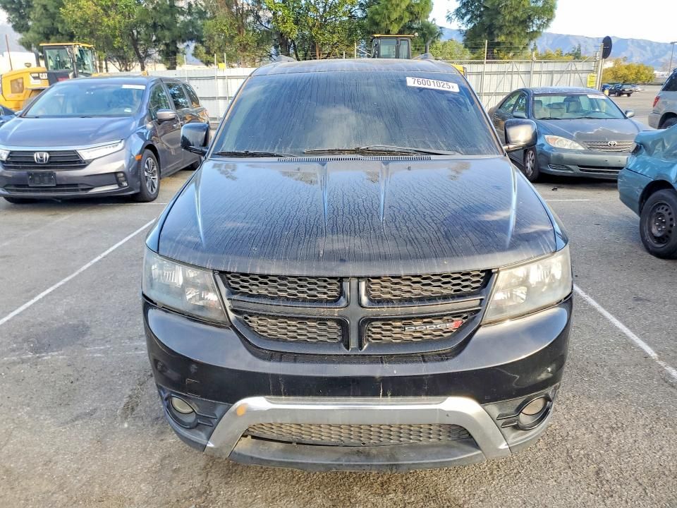 2018 Dodge Journey Crossroad