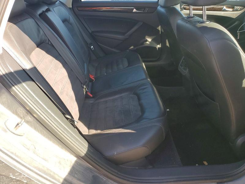 2015 Volkswagen Passat sel