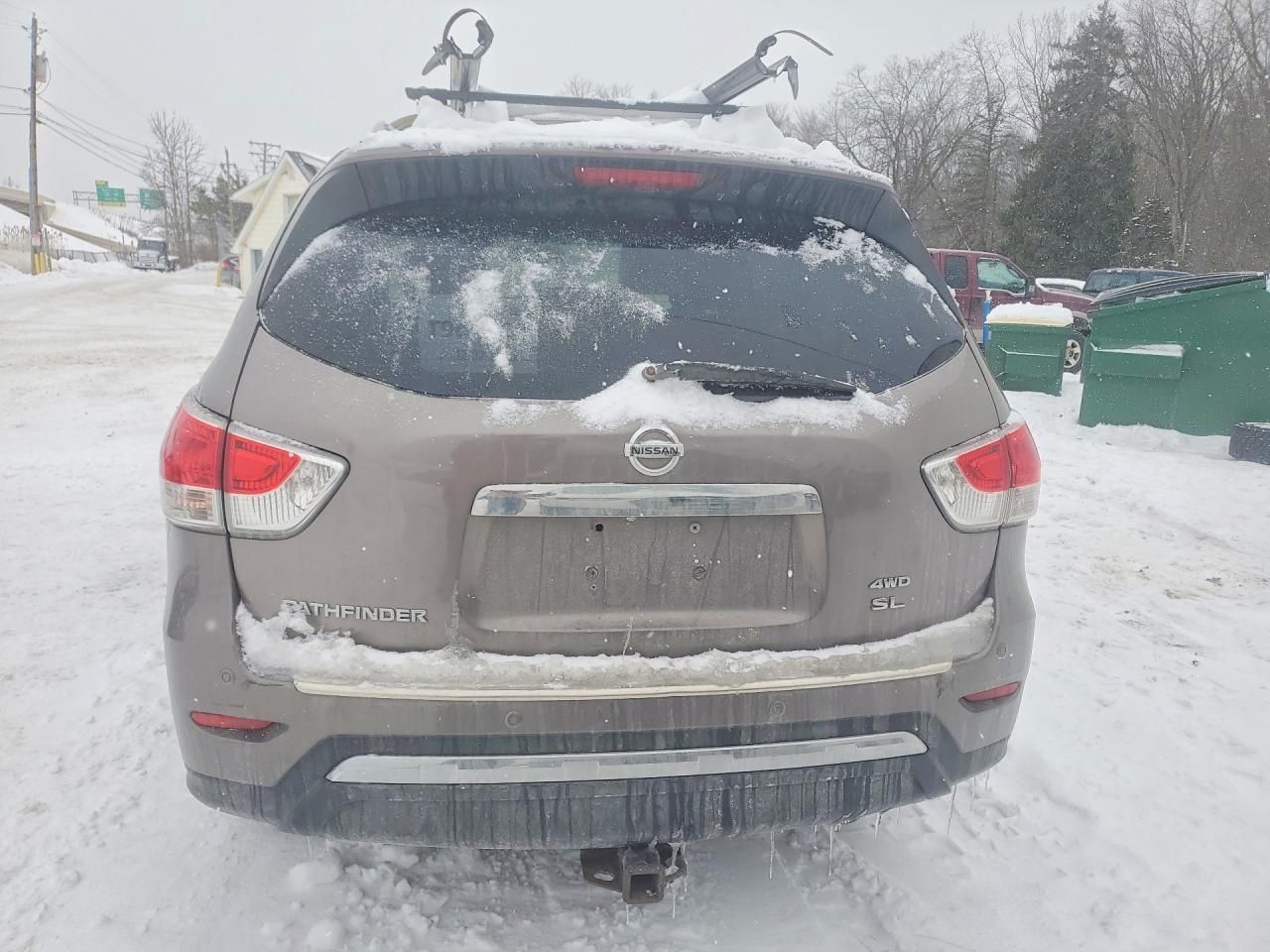 2014 Nissan Pathfinder s