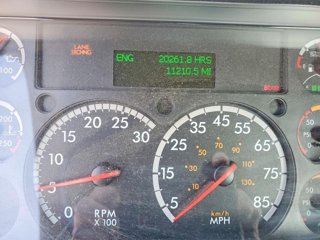 2016 Freightliner Cascadia 125 Semi Truck