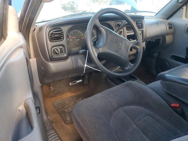 2000 Dodge Dakota