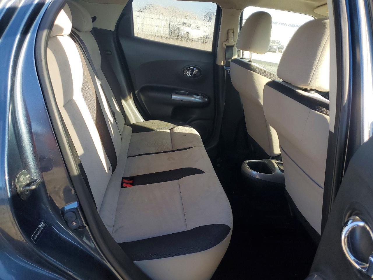 2011 Nissan Juke s