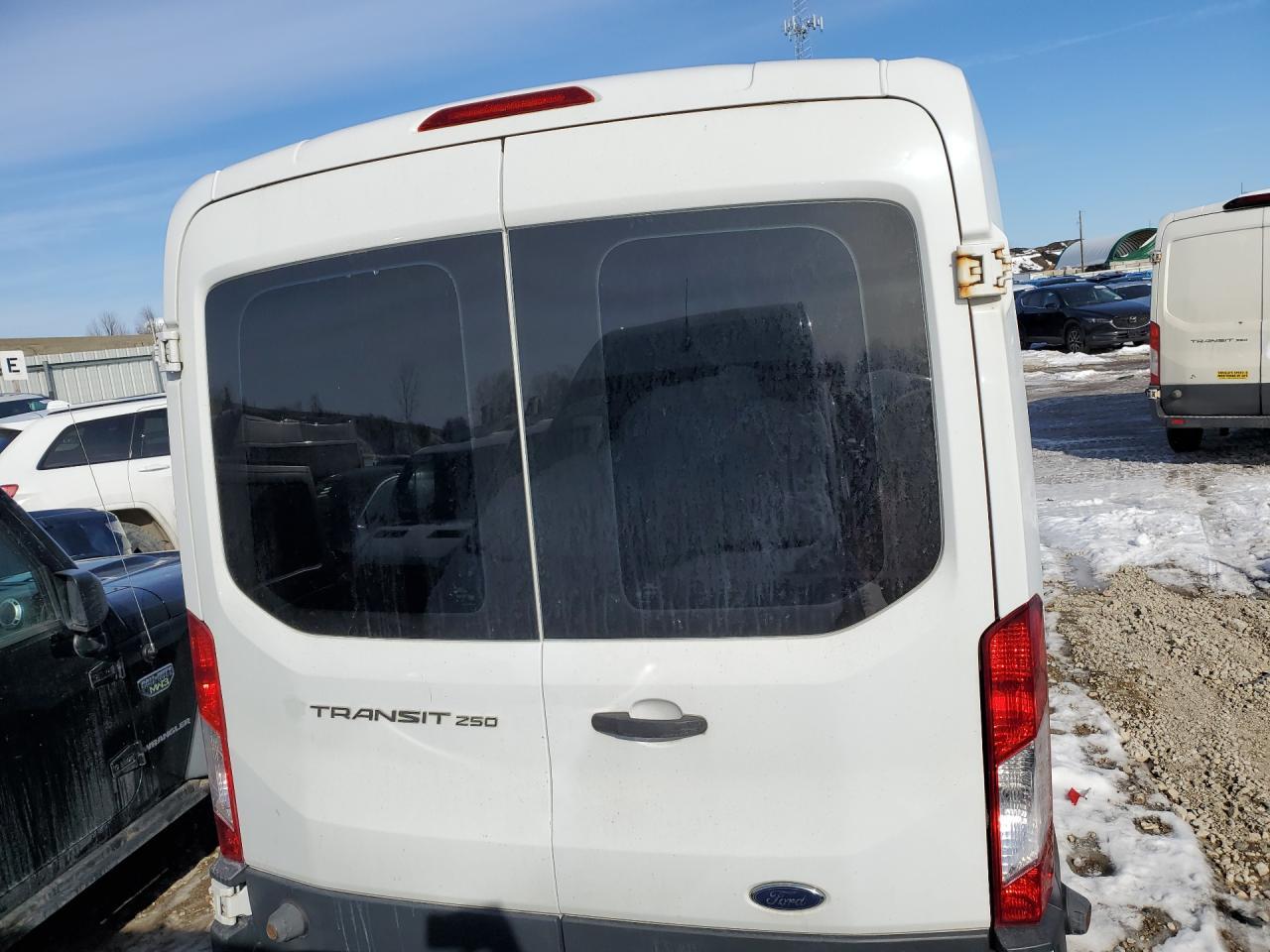 2015 Ford Transit T-250