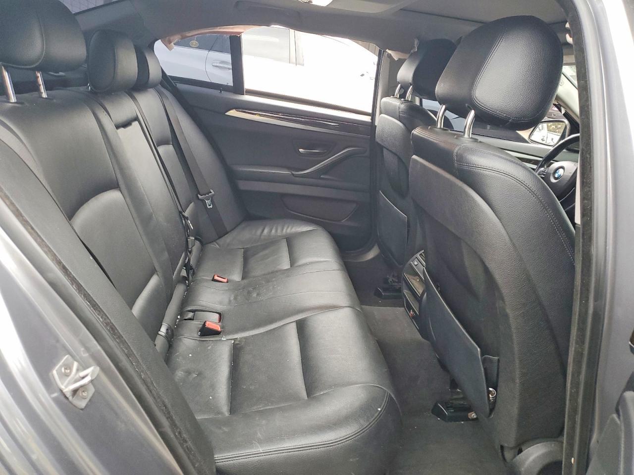 2015 BMW 528 xi