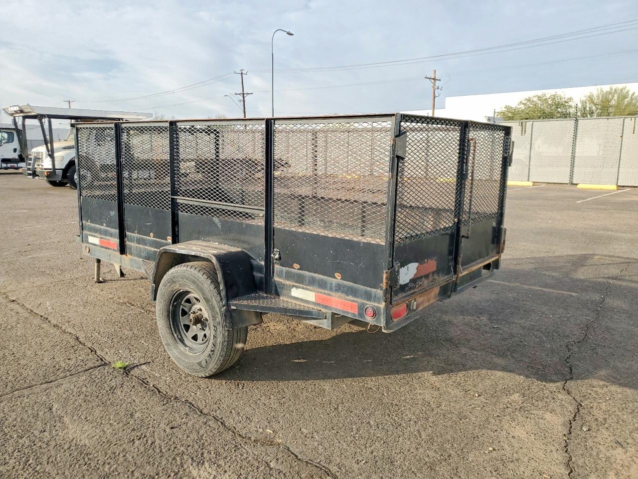 2001 Ustr 2001 Utility Trailer