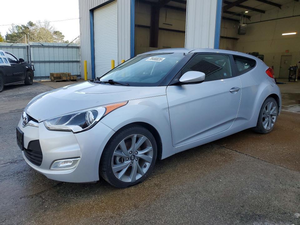 2017 Hyundai Veloster Base
